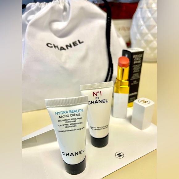 Chanel NIB 4 PcBeautySet FullSzRougeCoco Lipstick #928 Pink/Dust Bag/2 s… - Picture 3 of 11